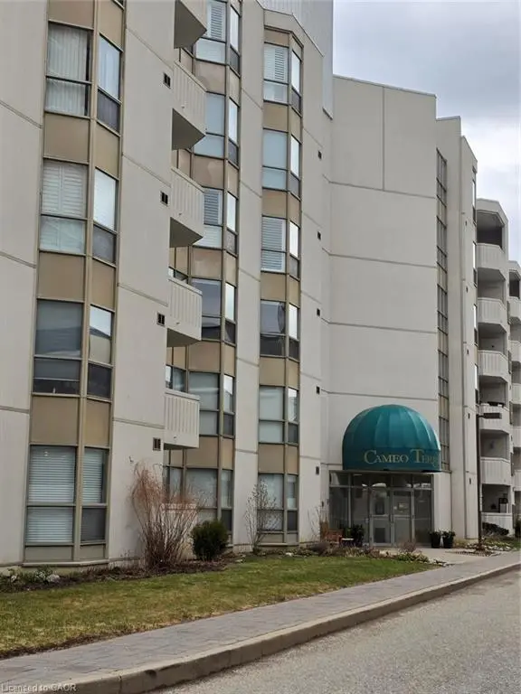 204-3267 King Street E, Kitchener ON N2A 4A4