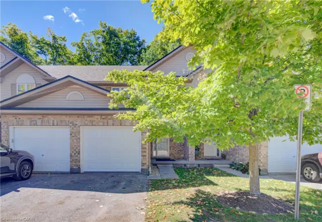 21-300 Fallowfield Drive, Kitchener ON N2C 0A9