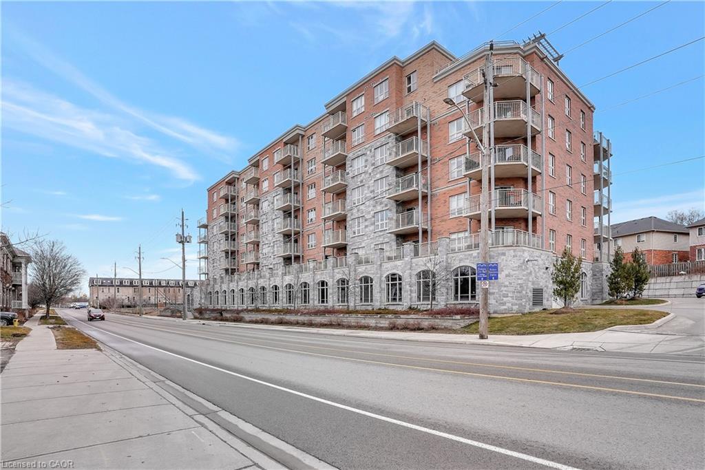 503-155 Water Street S, Cambridge ON N1R 3E3