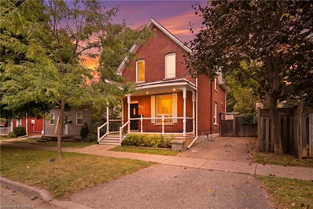 271 Park Avenue, Brantford ON N3S 5K8