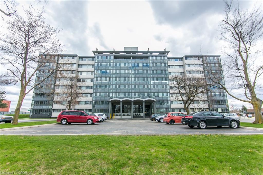 402-24 Midland Drive, Kitchener ON N2A 2A8
