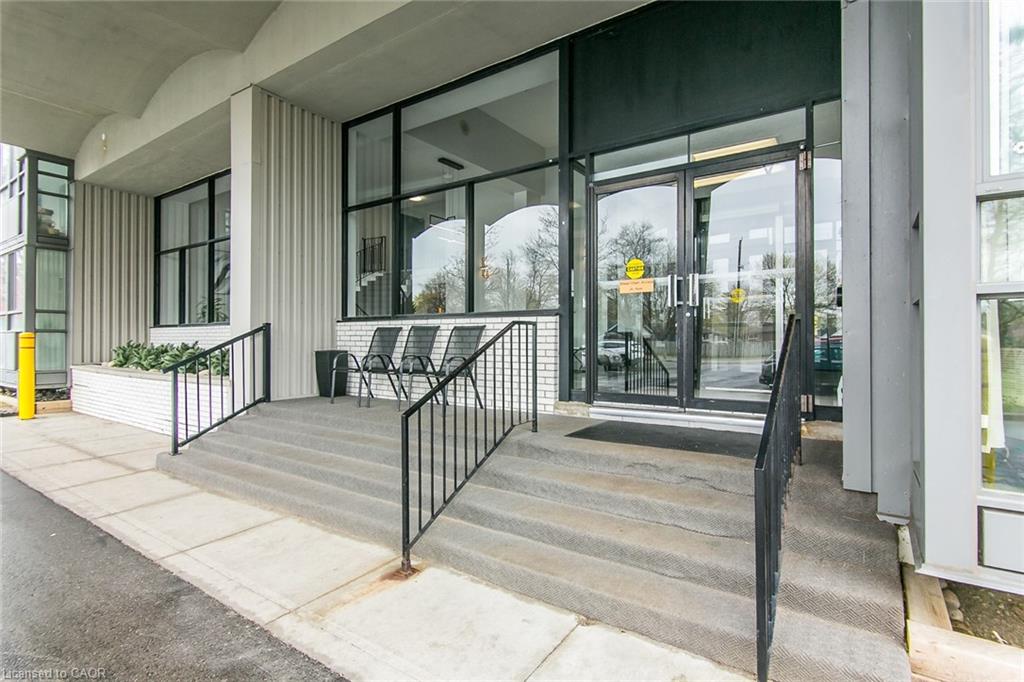 402-24 Midland Drive, Kitchener ON N2A 2A8