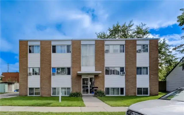 125 Schlueter Street, Cambridge ON N3H 4B4