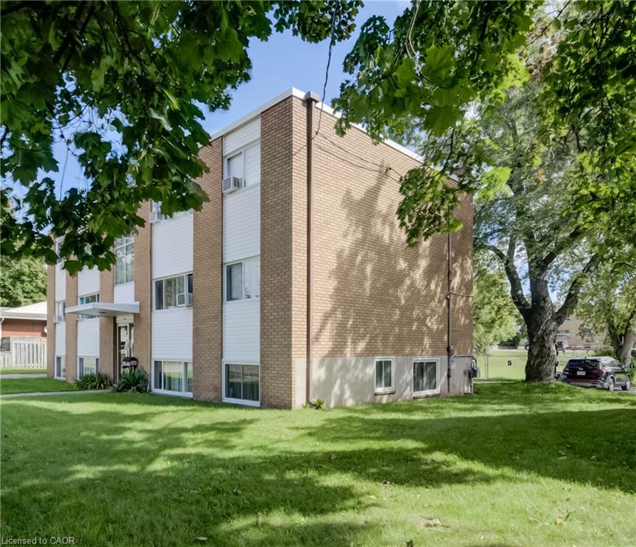 125 Schlueter Street, Cambridge ON N3H 4B4
