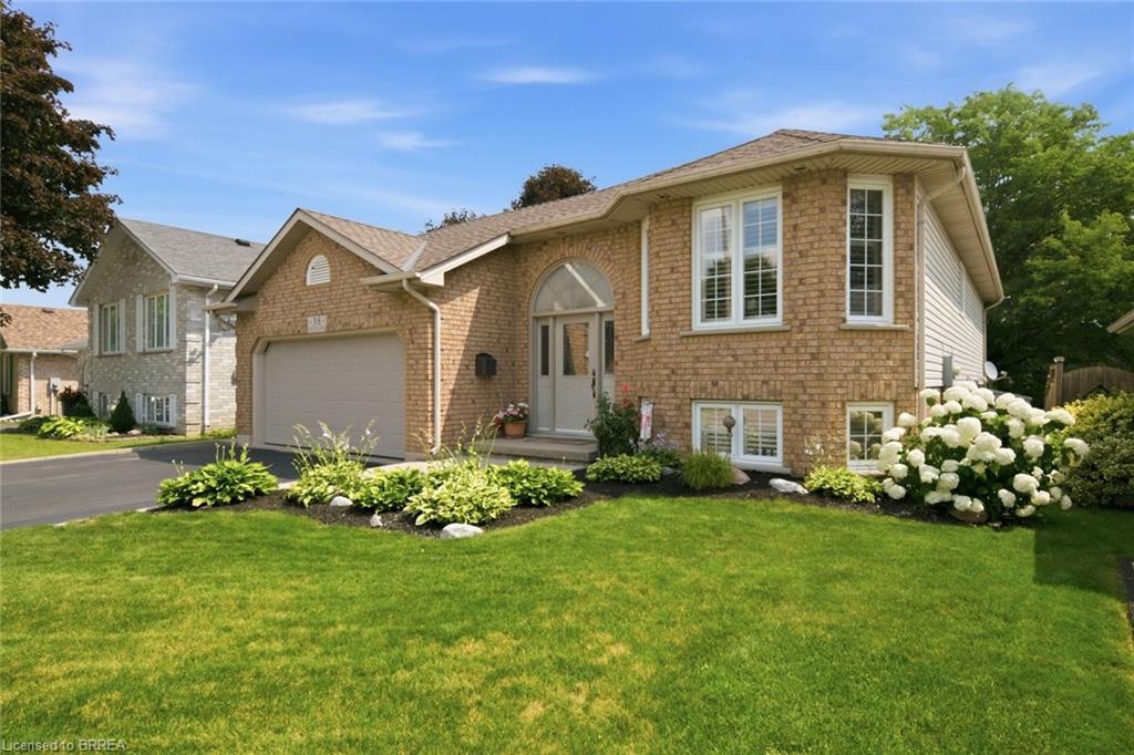 38 Olivetree Road, Brantford ON N3R 7X2