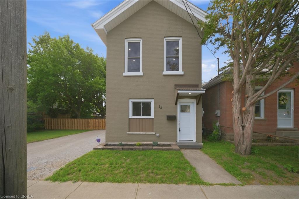 14 Bond Street, Brantford ON N3R 4G5