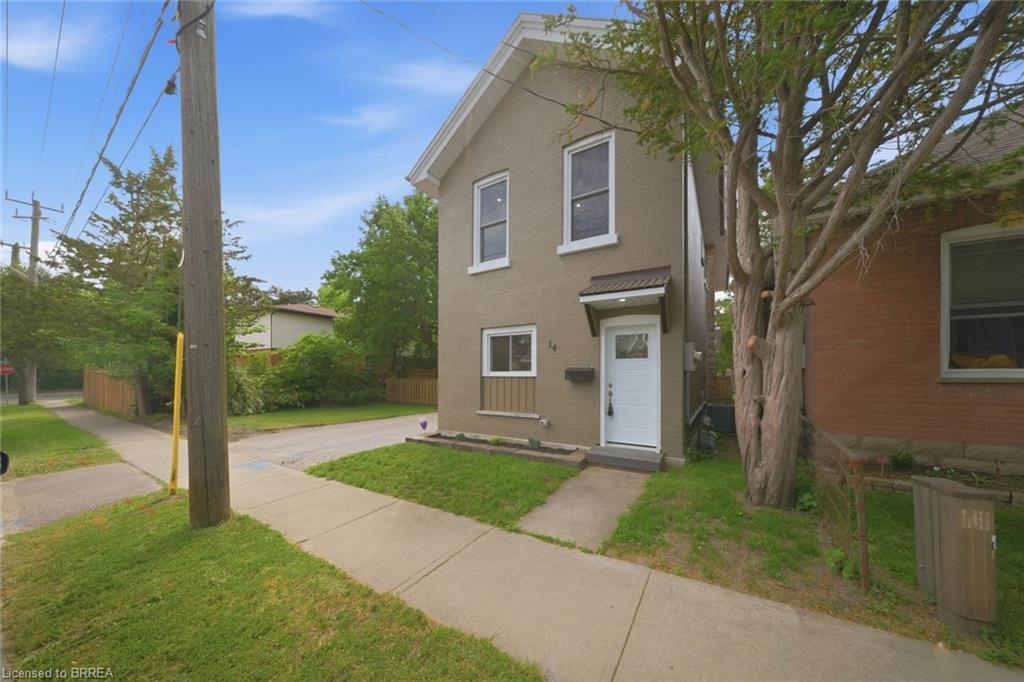 14 Bond Street, Brantford ON N3R 4G5