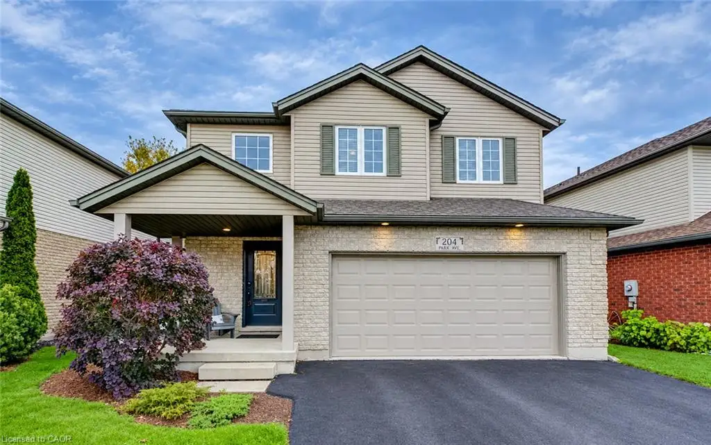 204 Park Avenue W, Elmira ON N3B 3N3