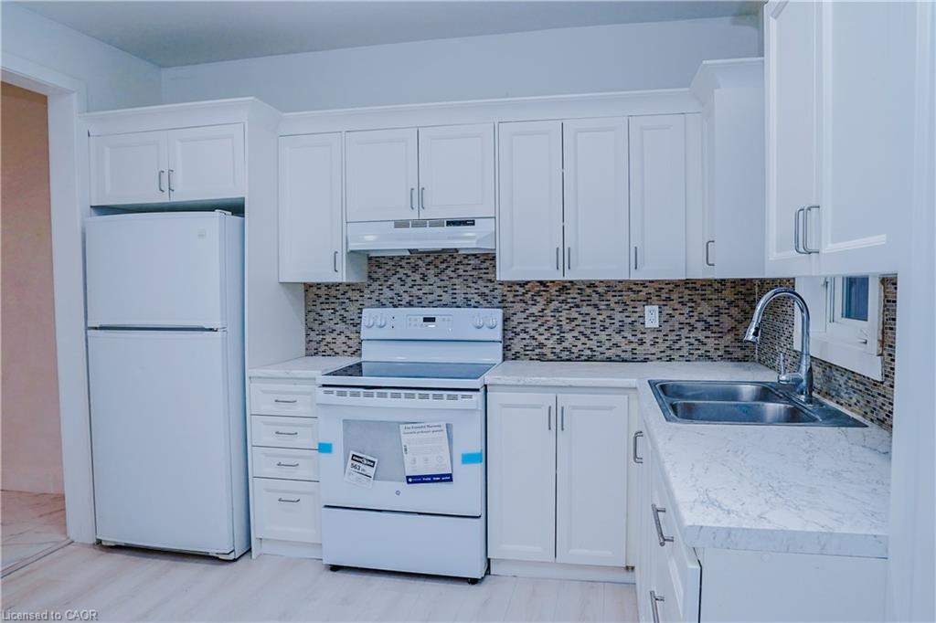 40 Park Hill Road, Cambridge ON N1R 1P4