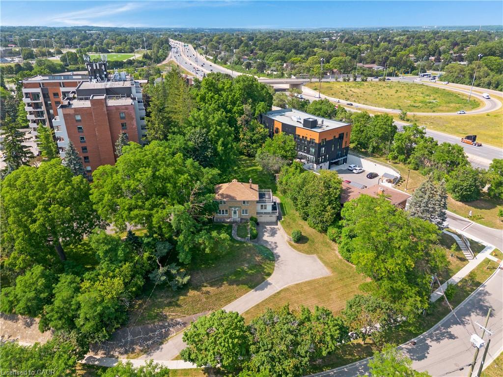 272 Sheldon Avenue N, Kitchener ON N2A 1G7
