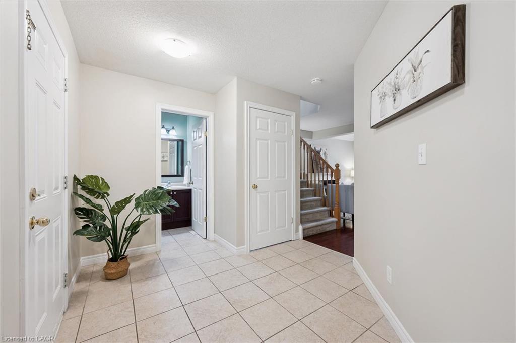 A spacious foyer for boots & coats