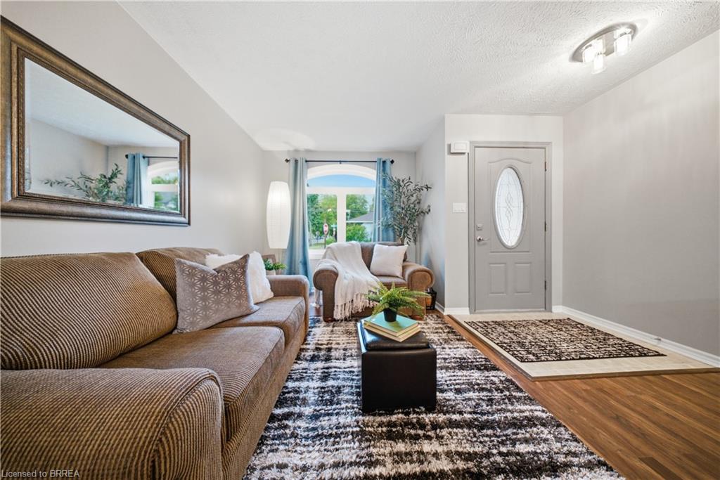 4-58 Waterloo Street, Brantford ON N3T 3R8