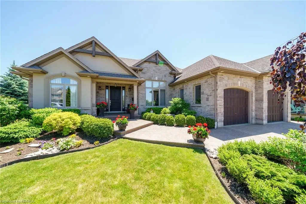 12 Ellington Place, Brantford ON N3T 5L7