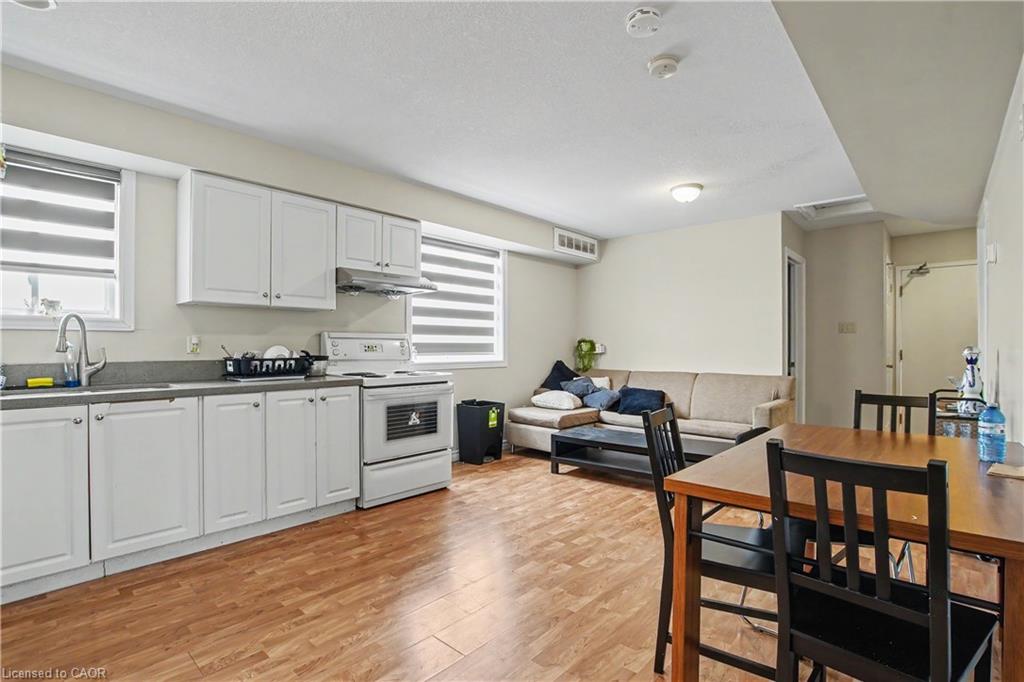 16 Columbia Street W, Waterloo ON N2L 3K3