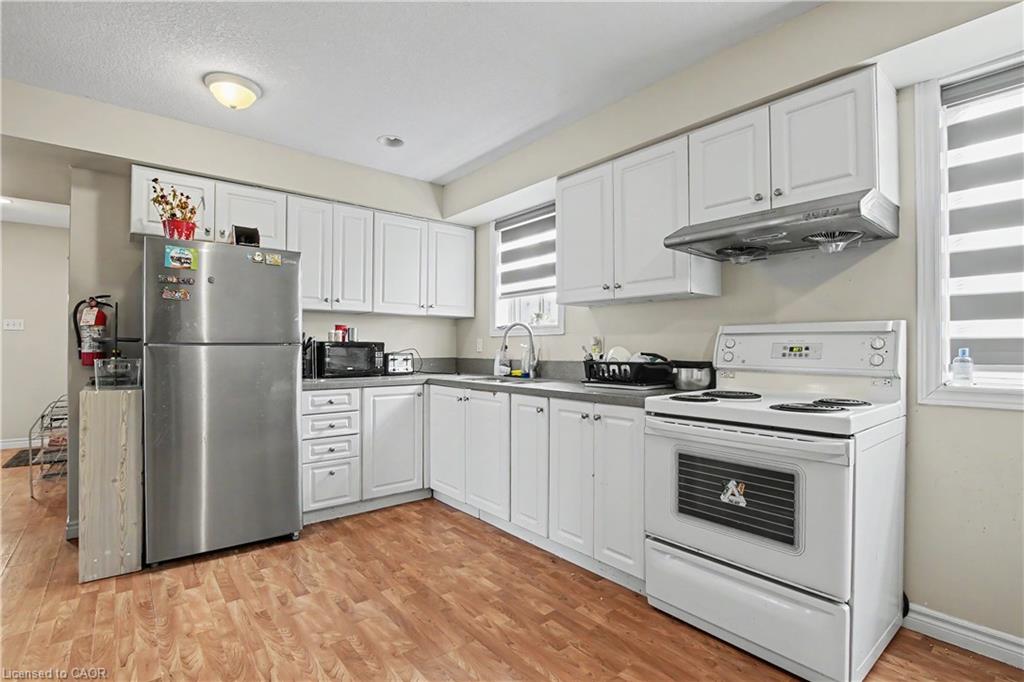 16 Columbia Street W, Waterloo ON N2L 3K3