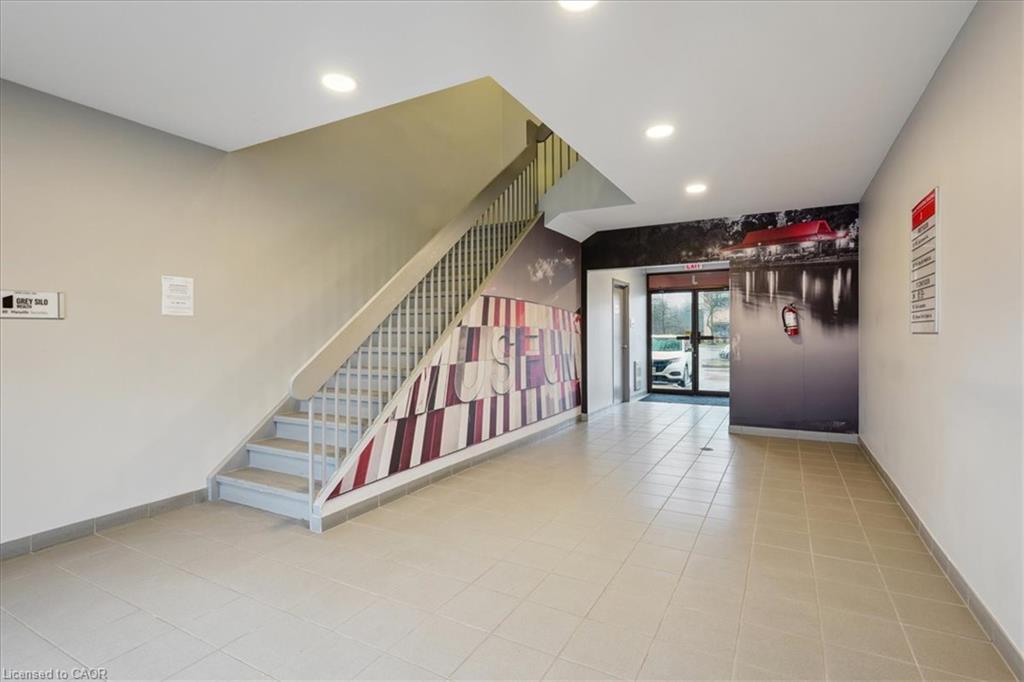 J202-155 Frobisher Drive, Waterloo ON N2V 2E1