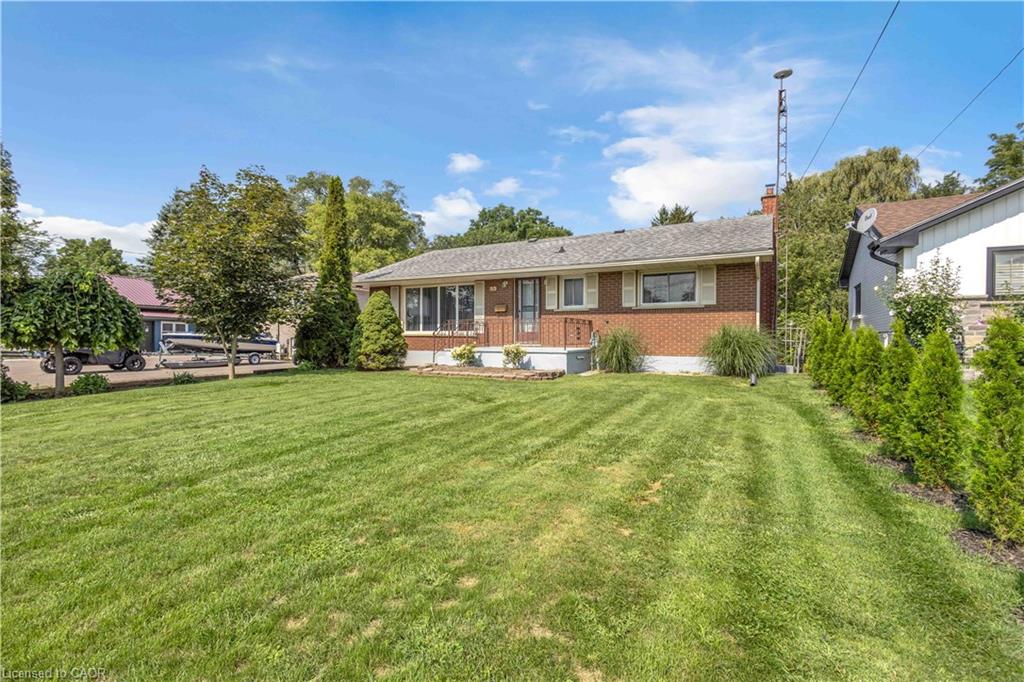 55 Young Street, Tillsonburg ON N4G 3H6