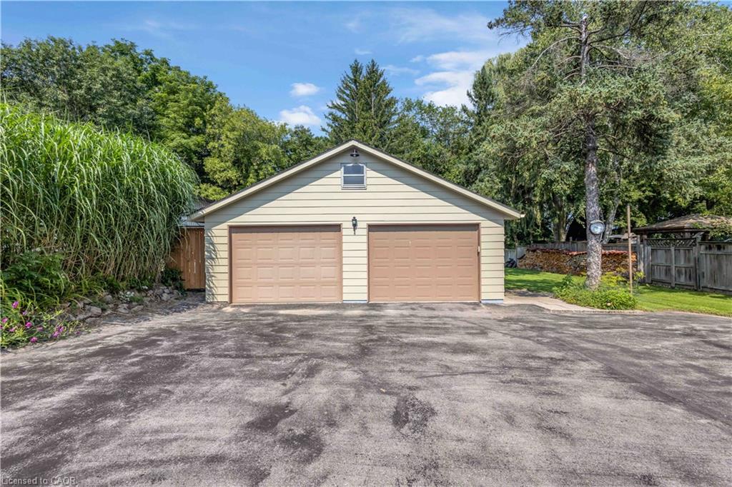 55 Young Street, Tillsonburg ON N4G 3H6