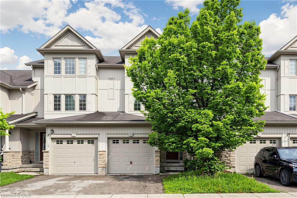 A5-110 Activa Avenue, Kitchener ON N2E 4K4