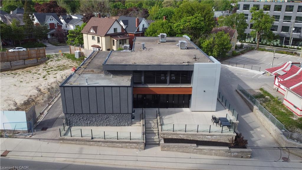618 King Street W, Kitchener ON N2G 1C8