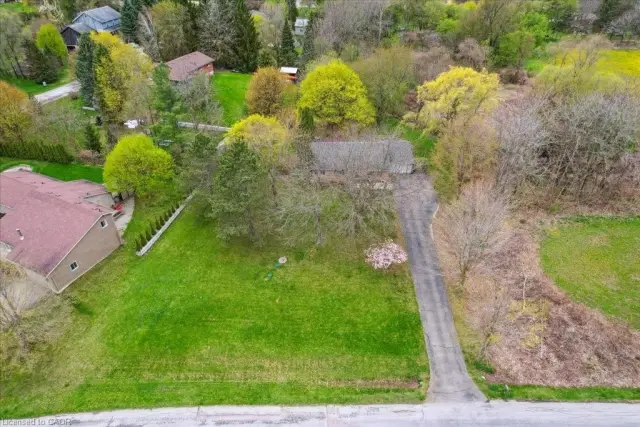 39 Bannockburn Road, Kitchener ON N2R 1M1