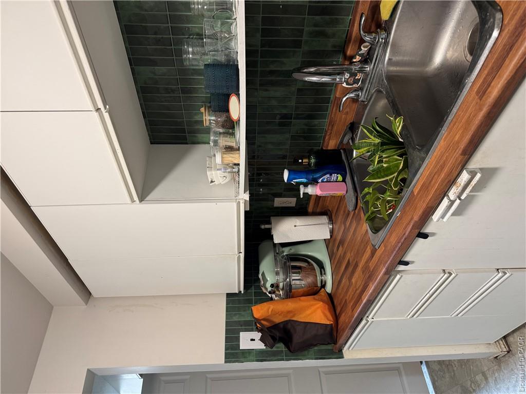 7-639 Albert Street, Waterloo ON N2L 3V5