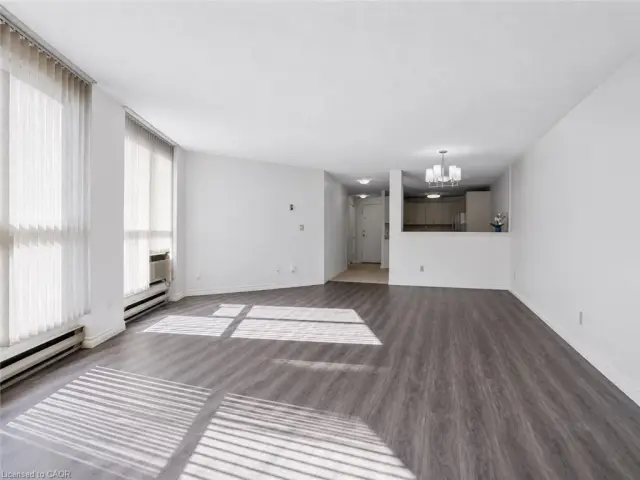 101-24 Marilyn Drive, Guelph ON N1H 8E9