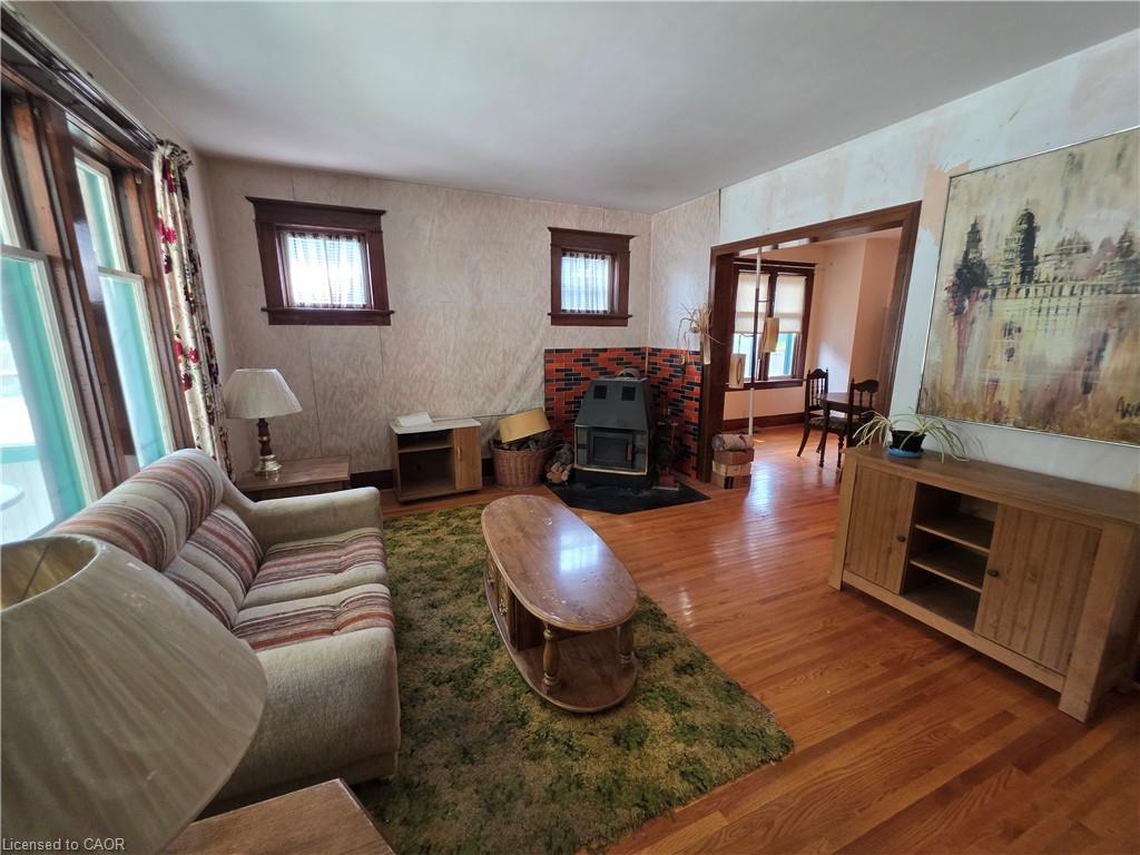20 Fairview Avenue, Kitchener ON N2H 3E8