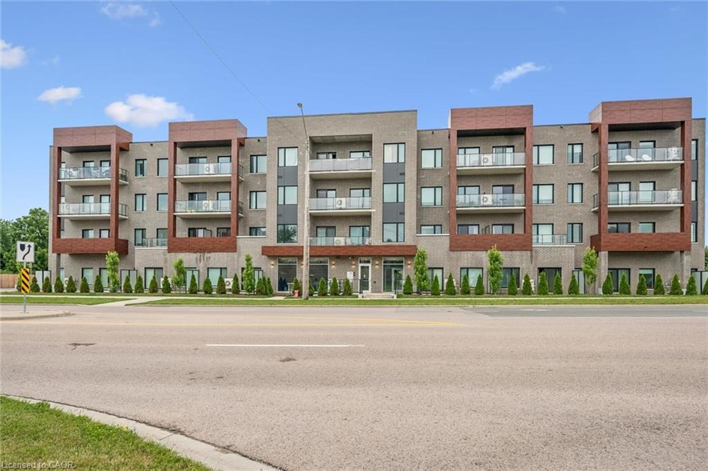 203-408 Dundas Street S, Cambridge ON N1R 0E8