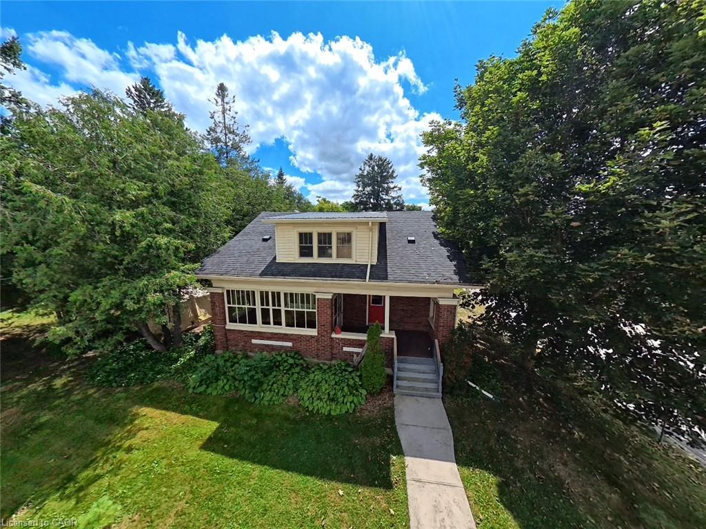 33 Main Street E, Drayton ON N0G 1P0