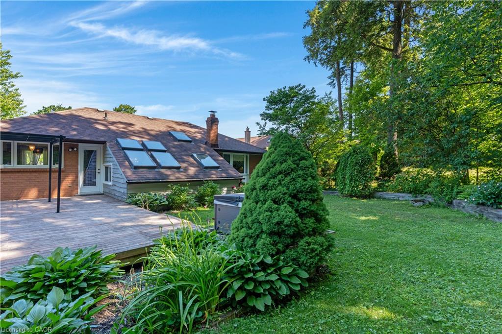 37 Yellow Birch Drive, Kitchener ON N2N 2M1