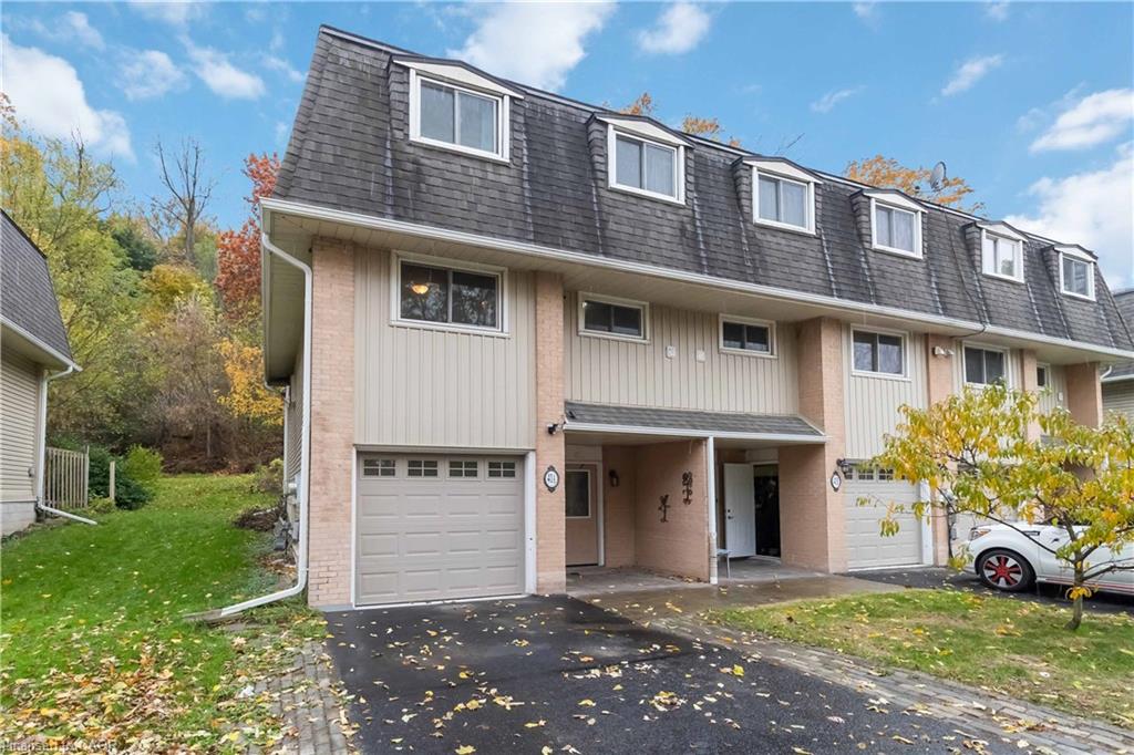 Large 4 car driveway and single car garage