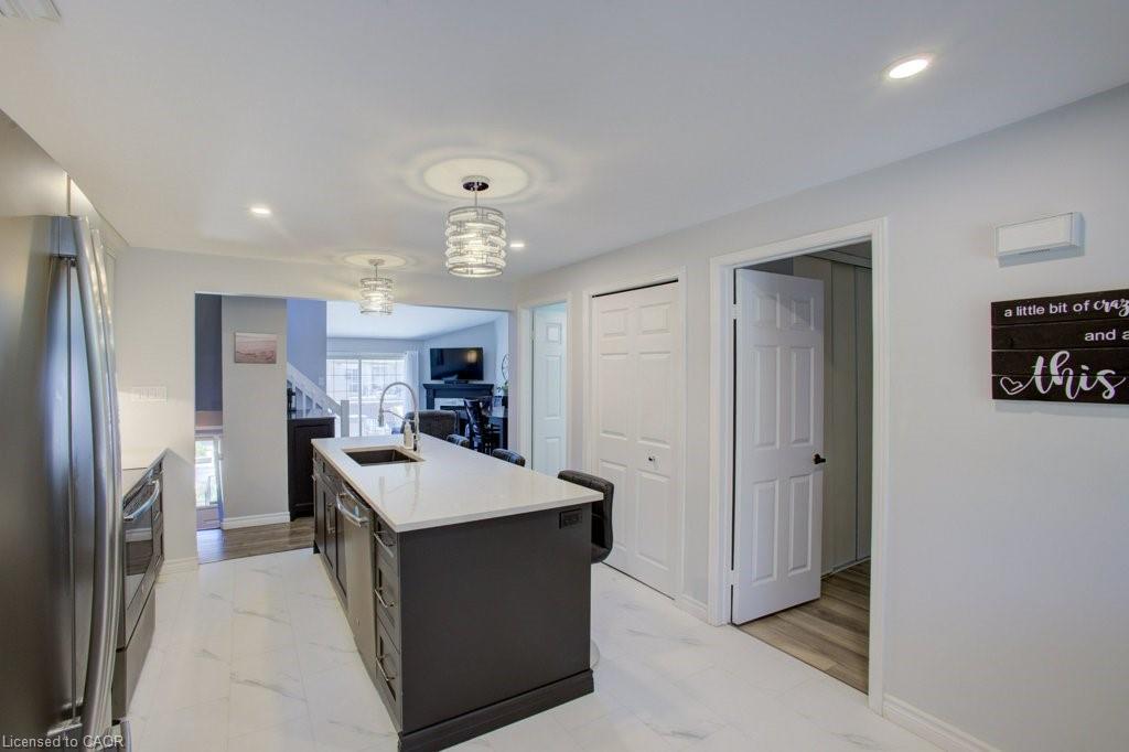 3-464 Beechwood Place, Waterloo ON N2T 1Z2