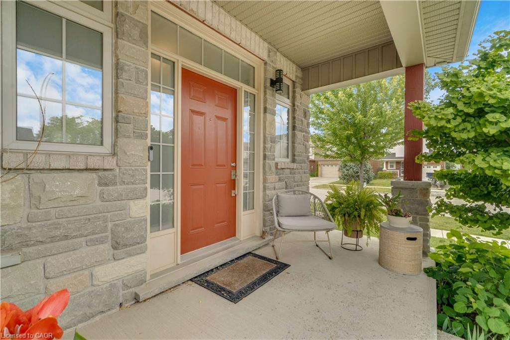 83 Frankfurt Street, Kitchener ON N2R 1T8