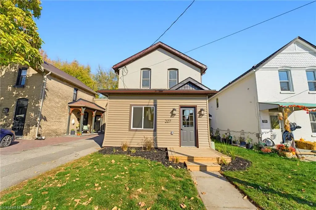 207 William Street, Brantford ON N3T 3L6