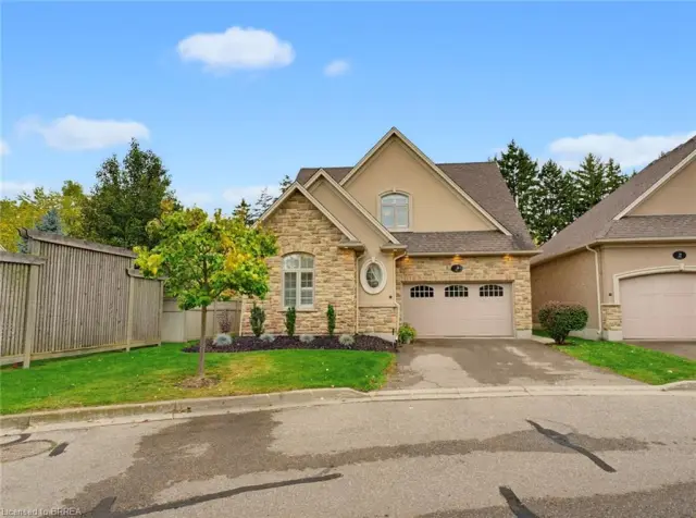 3-68 Fairview Drive, Brantford ON N3R 2W9