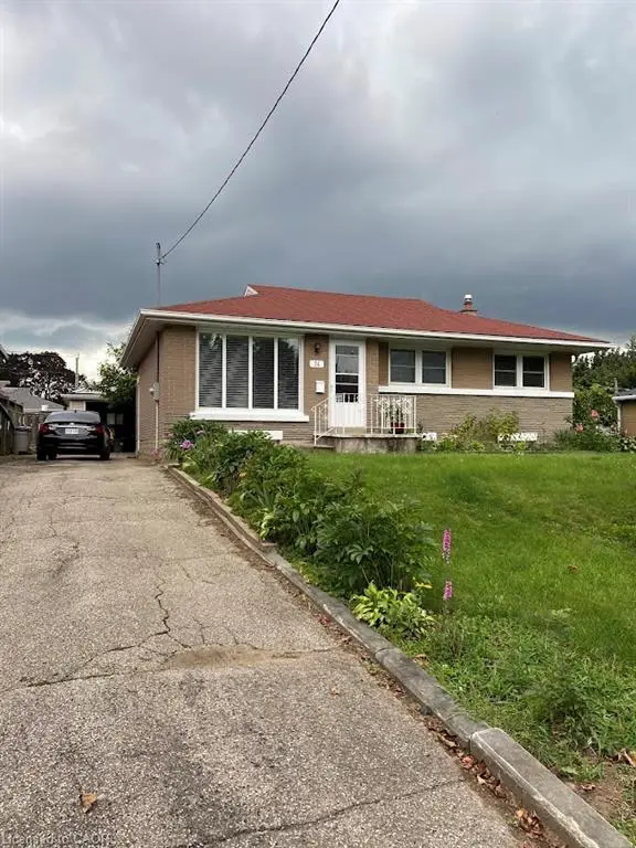 74 Scrimger Avenue, Cambridge ON N1R 4W3