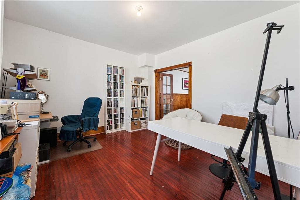 Front den/office was previously used as a bedroom