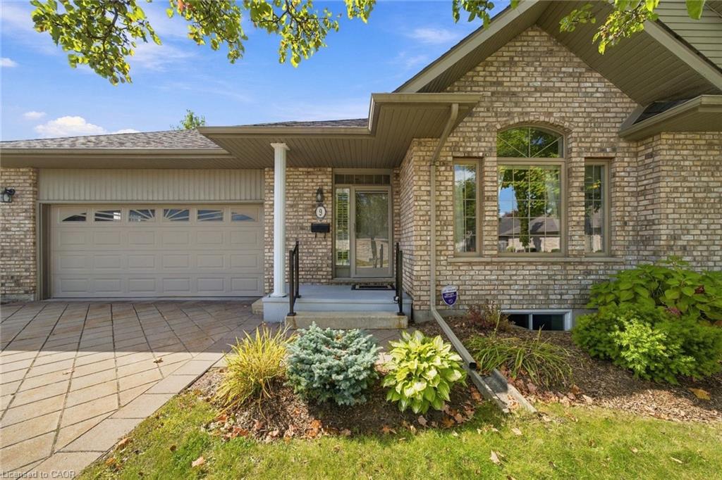 9-500 Lakeview Drive, Woodstock ON N4T 1W4