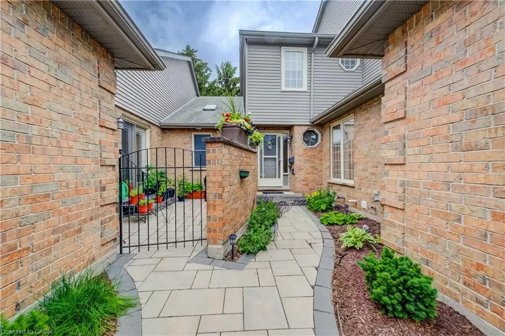 17-647 Lansdowne Avenue, Woodstock ON N4T 1K1