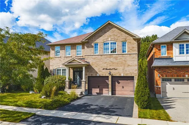 37 Lambert Crescent, Brantford ON N3T 0E8