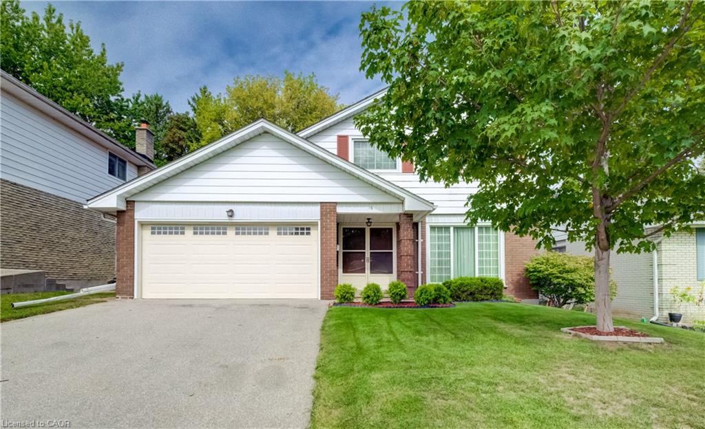 16 Bonnylyn Drive, Kitchener ON N2M 1S6