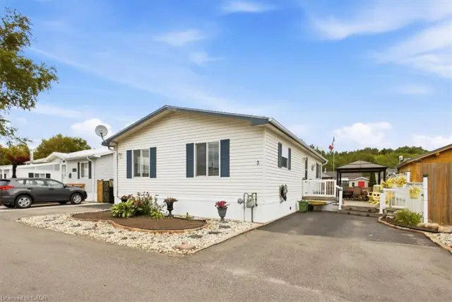 3 Walnut Way Pvt, Puslinch ON N0B 2J0