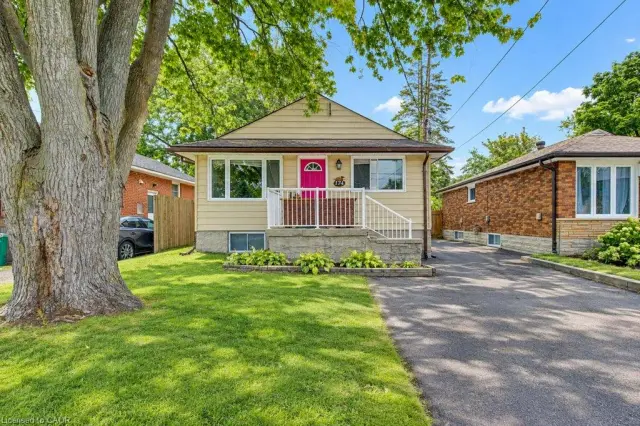 174 Glen Road, Kitchener ON N2M 3G2