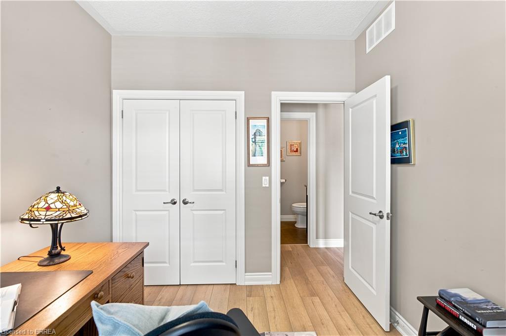 4-30 Cedar Street, Paris ON N3L 0A1