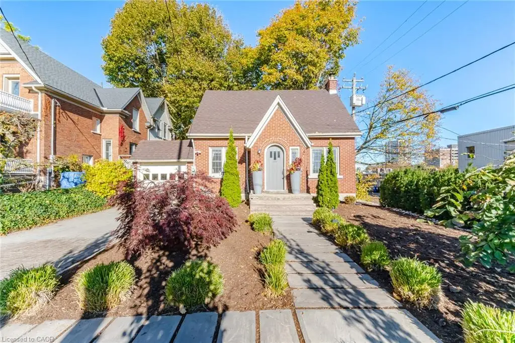 11 Rock Avenue, Kitchener ON N2M 2N9
