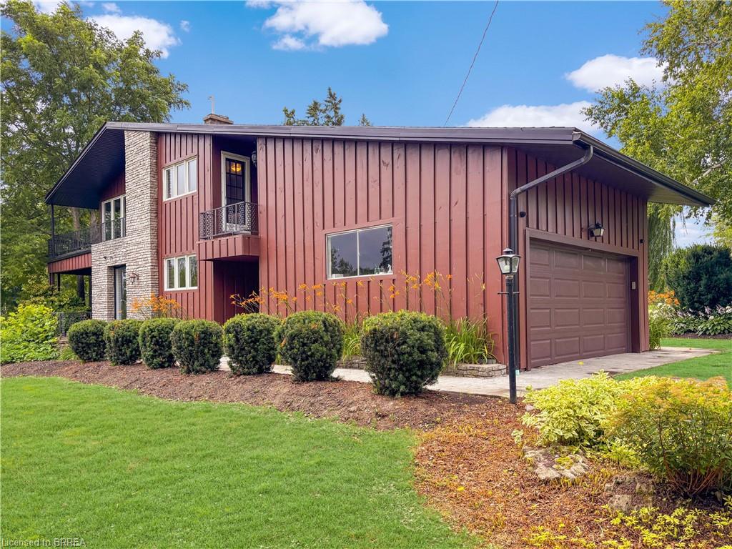 138 Cockshutt Road, Brantford ON N3T 5L6