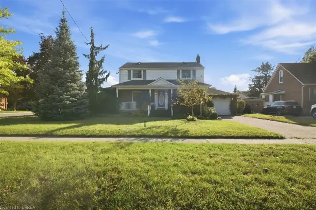 144 St George Street, Brantford ON N3R 1V8