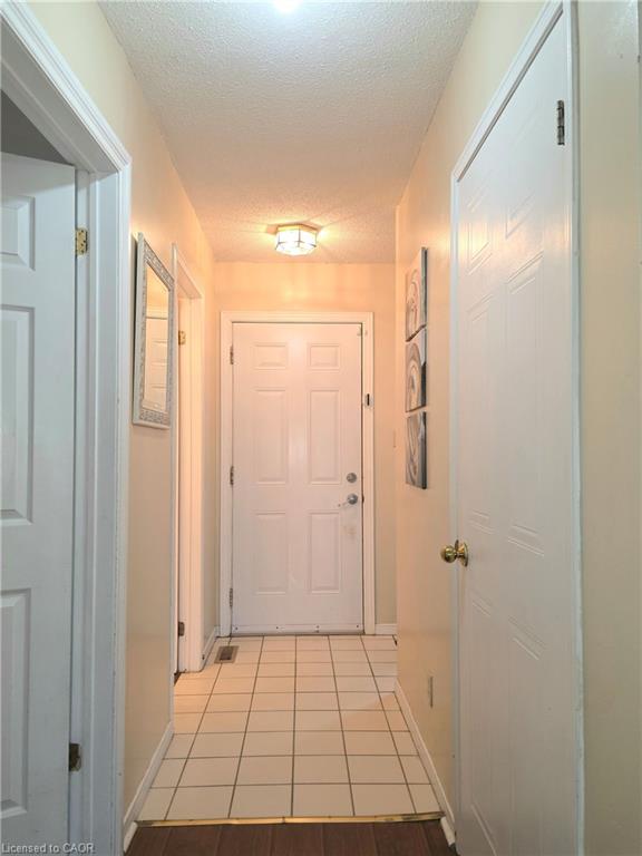 6-250 Keats Way, Waterloo ON N2L 6J5