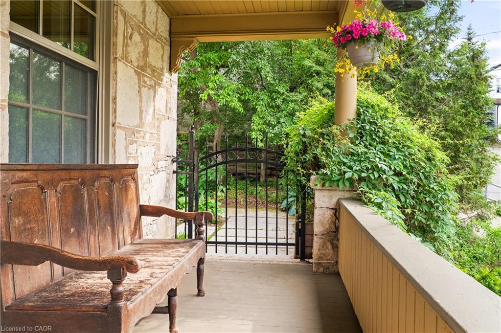 19 London Road E, Guelph ON N1H 2B2